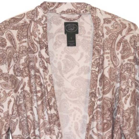 Laura Ashley nightie and cover-up - Picture 3 of 7